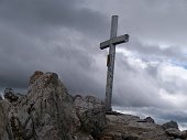 21 Croce di vetta alla Torre di Toblin